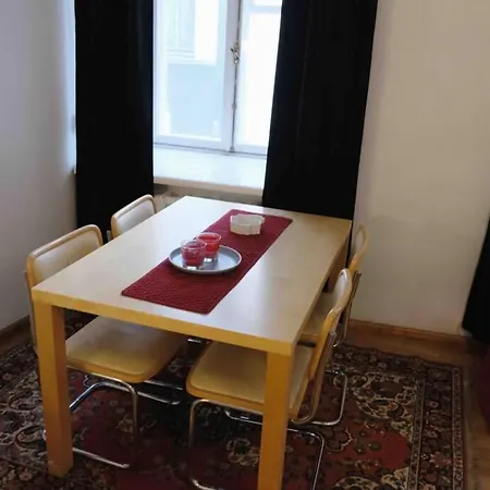 Korter Heart Of Old Town 49m2